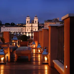 Hotel apartamentowy Portrait Roma - Lungarno Collection, Rzym